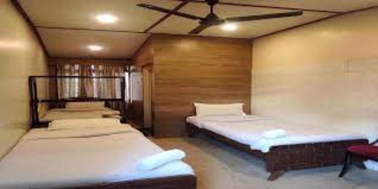 Baba Tourist Lodge Shillong Dış mekan fotoğraf