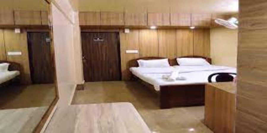 Baba Tourist Lodge Shillong Dış mekan fotoğraf