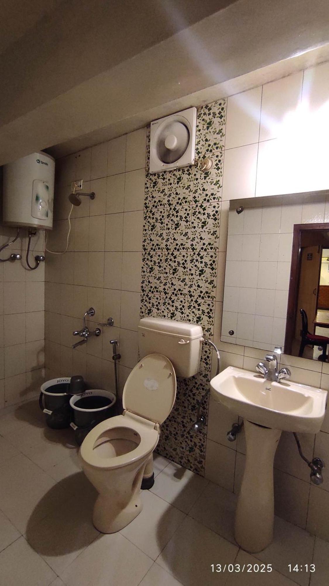 Baba Tourist Lodge Shillong Dış mekan fotoğraf