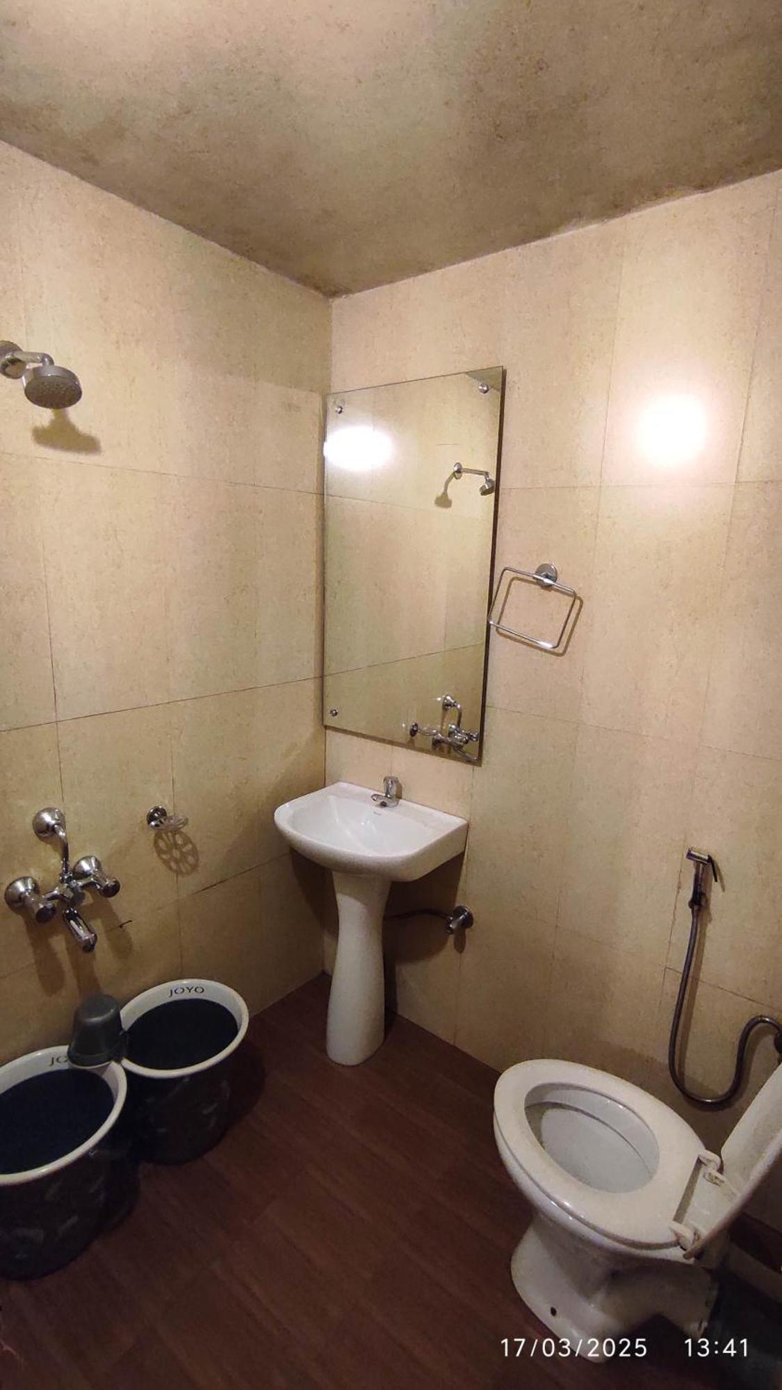 Baba Tourist Lodge Shillong Dış mekan fotoğraf
